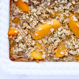 Oatmeal Peach Cobbler Bake