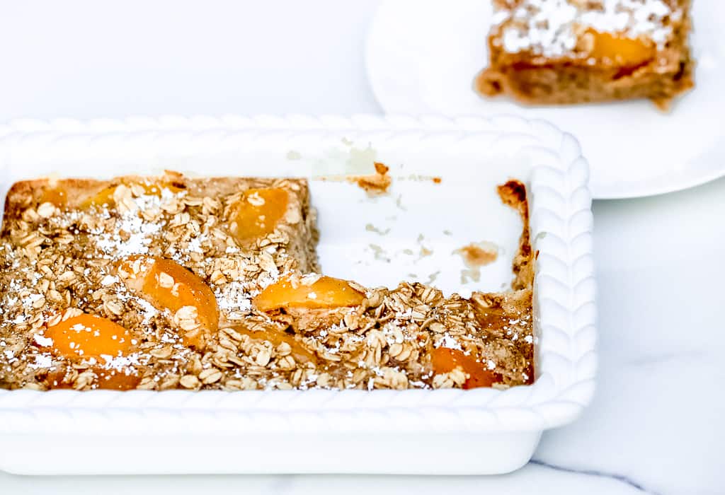 Oatmeal Peach Cobbler Bake