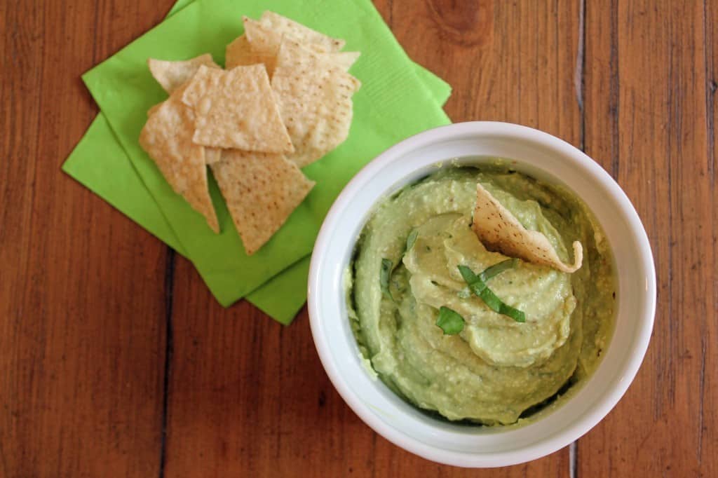 gluten-free-cottage-cheese-avocado-guacamole-2-1024x682