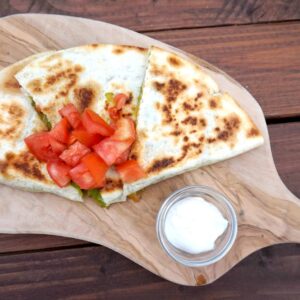 Spinach and Garlic Quesadilla