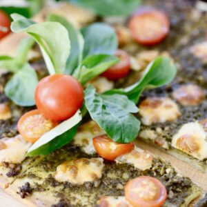 Asiago Pesto Pizza with Broiled Tomatoes - Vegetarian, Gluten Free Option @shawsimpleswaps