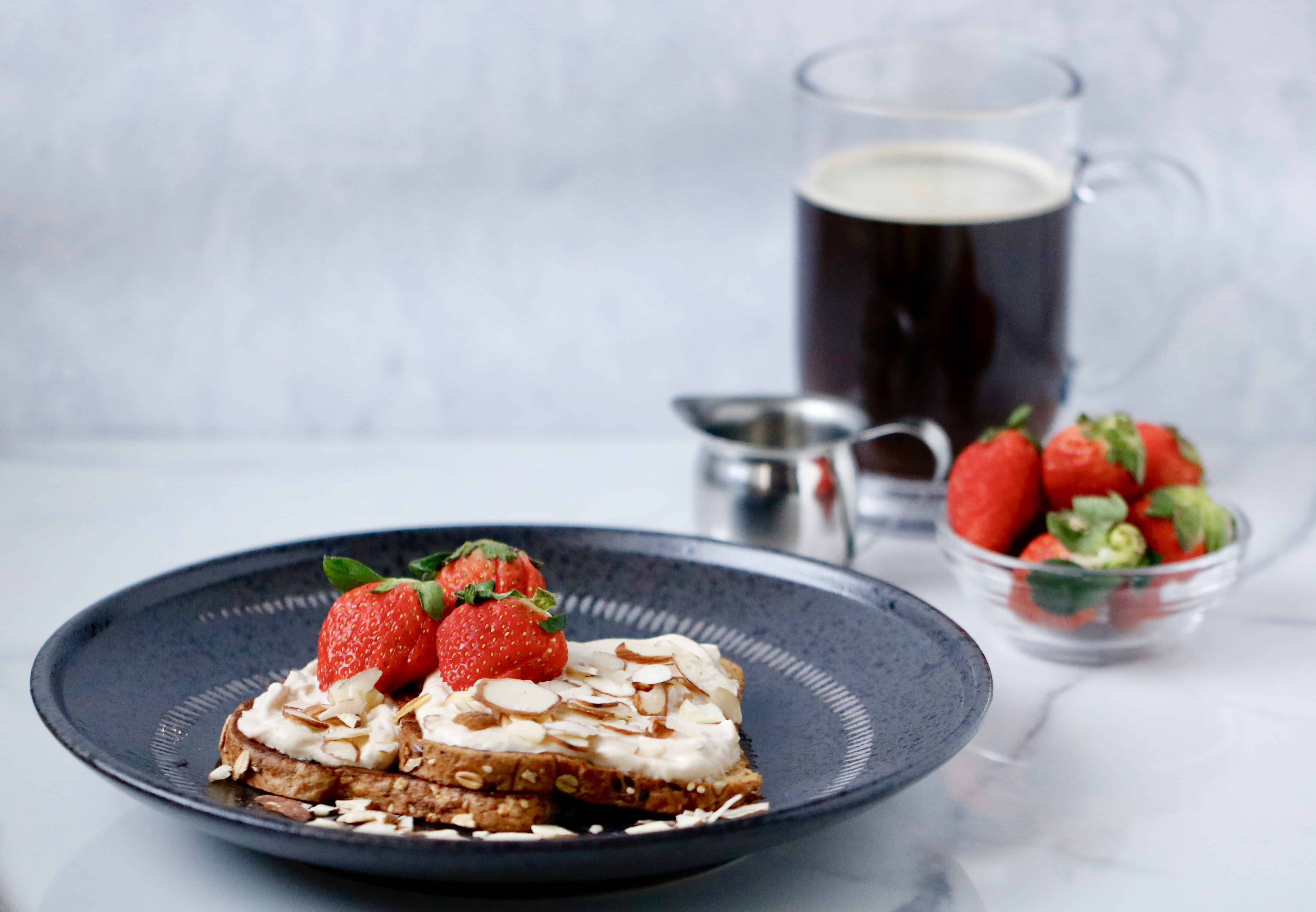 Peanut Butter French Toast with a Thick and Creamy Maple Yogurt Frosting @shawsimpleswaps