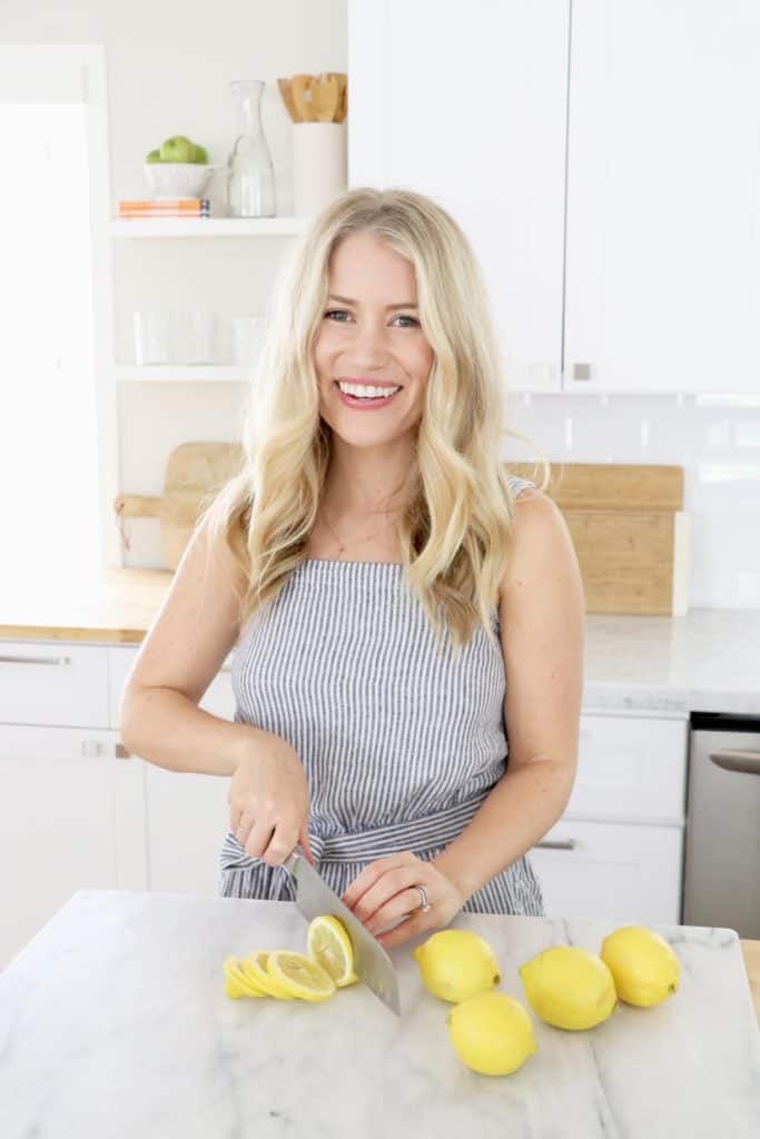 Meet Warrior Women Megan Roosevelt, RDN & Founder of HealthyGroceryGirl.com @bumpstobaby