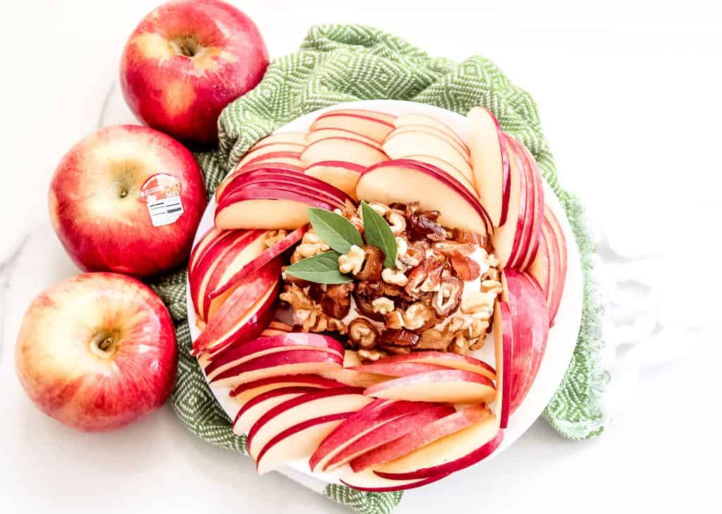 Goat Cheese, Walnut and Date Appetizer with Autumn Glory Apples - Shaw's Simple Swaps A simple 5 minute snack that comes together in no time! @shawsimpleswaps #glutenfree #simplesnacks #shawkitchen #healthyeats