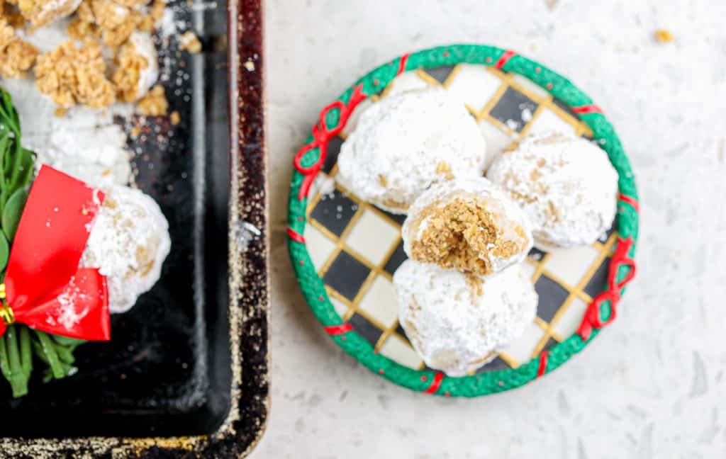 Vegan Snowball Cookies