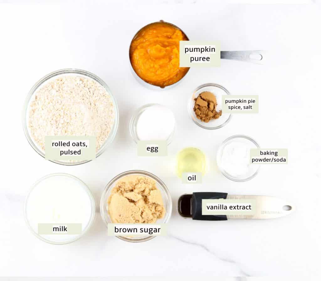 Image of ingredients to make muffins with pumpkin.